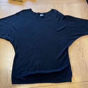 Soho Black Women Crewneck Sweater